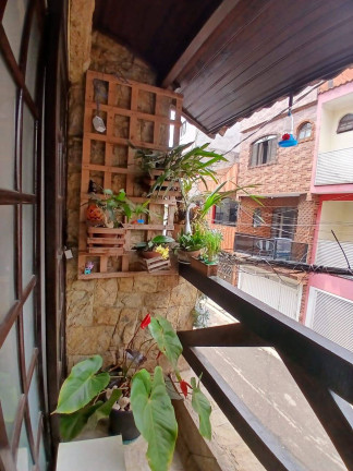Imagem Casa com 3 Quartos à Venda, em Serraria - Diadema Imagem Casa com 3 Quartos à Venda, em Serraria - Diadema