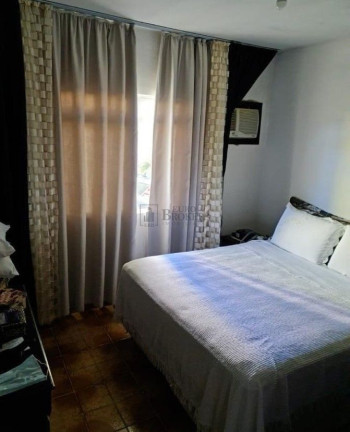 Imagem Casa com 3 Quartos à Venda, 150 m² em Nações - Balneário Camboriú Imagem Casa com 3 Quartos à Venda, 150 m² em Nações - Balneário Camboriú