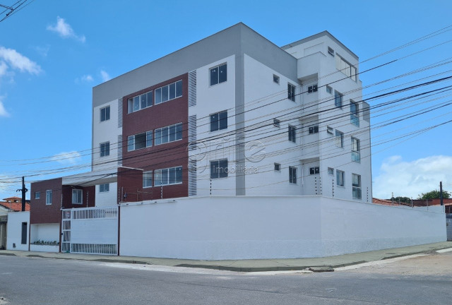 Apartamento com 2 Quartos à Venda, 61 m² em Amadeu Furtado - Fortaleza