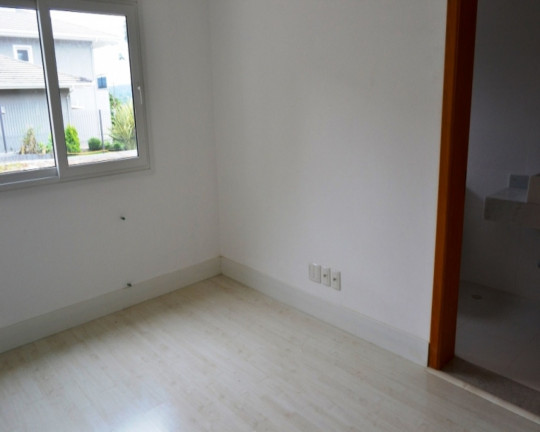 Imagem Imóvel com 4 Quartos à Venda, 220 m² em Morada Do Vale - Gramado Imagem Imóvel com 4 Quartos à Venda, 220 m² em Morada Do Vale - Gramado