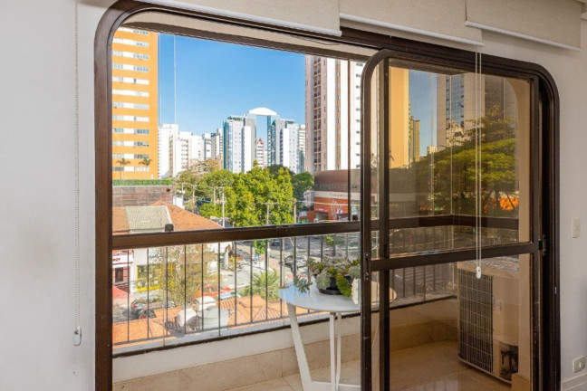 Imagem Imóvel com 3 Quartos à Venda, 120 m² em Moema - São Paulo Imagem Imóvel com 3 Quartos à Venda, 120 m² em Moema - São Paulo