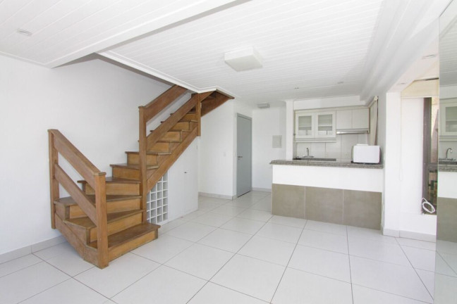 Imagem Cobertura com 1 Quarto à Venda, 61 m² em Independência - Porto Alegre Imagem Cobertura com 1 Quarto à Venda, 61 m² em Independência - Porto Alegre