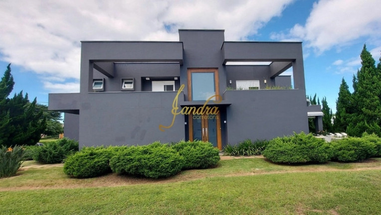 Imagem Casa de Condomínio com 5 Quartos à Venda, 700 m² em Atlantida - Xangri-la