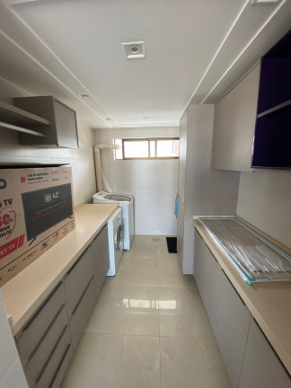Imagem Imóvel com 3 Quartos à Venda, 278 m² em Cabo Branco - João Pessoa