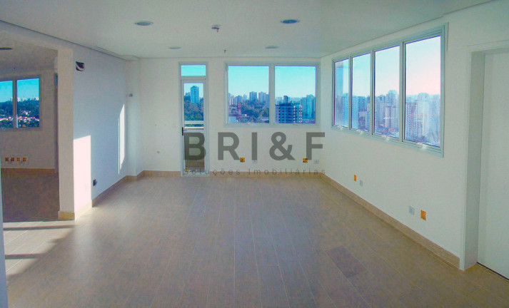 Imóvel Comercial à Venda, 100 m² em Brooklin  - São Paulo