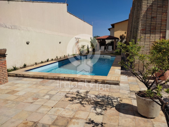 Imagem Casa com 5 Quartos à Venda, 410 m² em Edson Queiroz - Fortaleza Imagem Casa com 5 Quartos à Venda, 410 m² em Edson Queiroz - Fortaleza