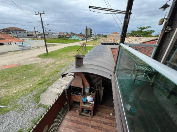 Imagem Casa com 4 Quartos à Venda, 210 m² em Balneário Barra Do Sul Imagem Casa com 4 Quartos à Venda, 210 m² em Balneário Barra Do Sul