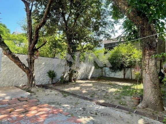 Imagem Apartamento com 1 Quarto à Venda, 37 m² em Cidade Baixa - Porto Alegre Imagem Apartamento com 1 Quarto à Venda, 37 m² em Cidade Baixa - Porto Alegre