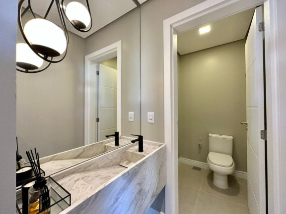 Imagem Casa com 4 Quartos à Venda, em -- - Capao Da Canoa Imagem Casa com 4 Quartos à Venda, em -- - Capao Da Canoa