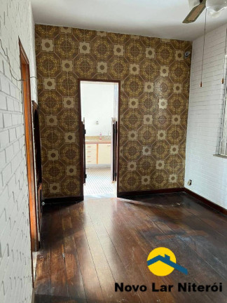 Imagem Casa com 3 Quartos à Venda, 240 m² em Centro - Niterói