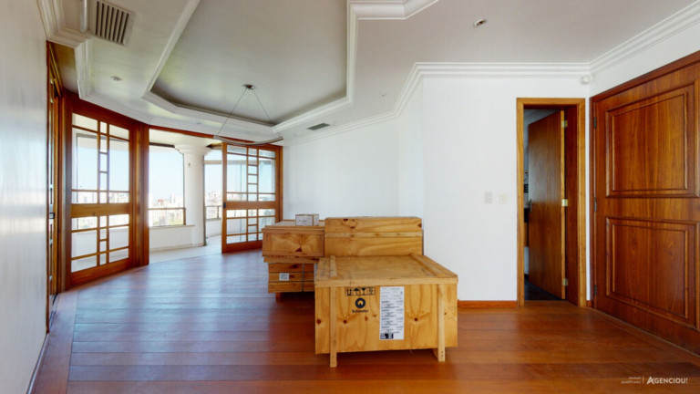 Imagem Imóvel com 5 Quartos à Venda, 410 m² em Petrópolis - Porto Alegre Imagem Imóvel com 5 Quartos à Venda, 410 m² em Petrópolis - Porto Alegre