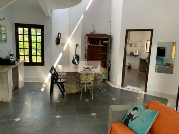 Imagem Casa com 4 Quartos à Venda, 250 m² em Maresias - São Sebastião Imagem Casa com 4 Quartos à Venda, 250 m² em Maresias - São Sebastião