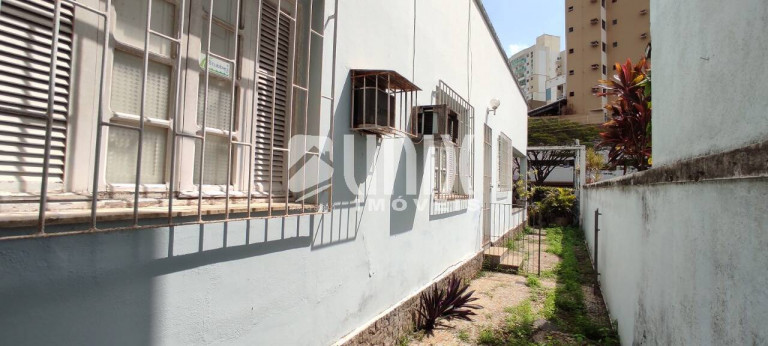 Imagem Casa com 3 Quartos à Venda, 400 m² em Parque Tamandaré - Campos Dos Goytacazes Imagem Casa com 3 Quartos à Venda, 400 m² em Parque Tamandaré - Campos Dos Goytacazes