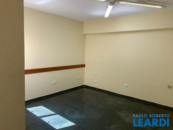 Imagem Sala Comercial à Venda, 259 m² em Centro - Santo André Imagem Sala Comercial à Venda, 259 m² em Centro - Santo André