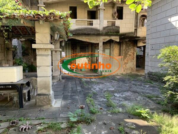 Imagem Casa com 6 Quartos à Venda, 480 m² em Tijuca - Rio De Janeiro Imagem Casa com 6 Quartos à Venda, 480 m² em Tijuca - Rio De Janeiro