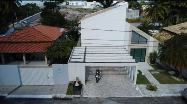 Imagem Casa com 3 Quartos à Venda, 270 m² em Buraquinho - Lauro De Freitas Imagem Casa com 3 Quartos à Venda, 270 m² em Buraquinho - Lauro De Freitas