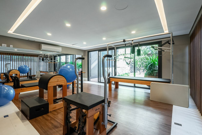 Imagem Apartamento com 4 Quartos à Venda, 256 m² em Moinhos De Vento - Porto Alegre Imagem Apartamento com 4 Quartos à Venda, 256 m² em Moinhos De Vento - Porto Alegre