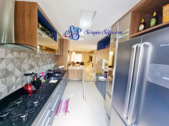 Imagem Casa com 4 Quartos à Venda, 230 m² em Eusébio - Eusébio