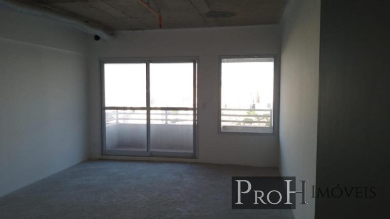 Sala Comercial à Venda, 31 m² em Vila Gertrudes - São Paulo