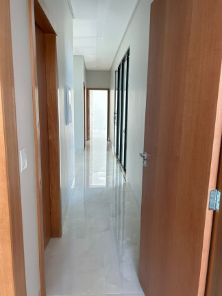 Imagem Casa com 3 Quartos à Venda, 205 m² em Plano Diretor Sul - Palmas Imagem Casa com 3 Quartos à Venda, 205 m² em Plano Diretor Sul - Palmas