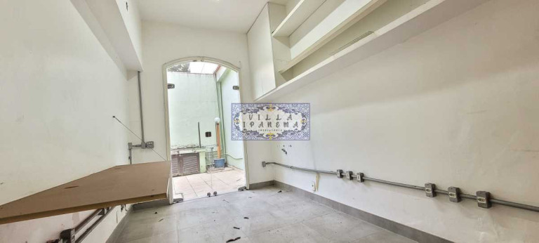 Imagem Imóvel com 6 Quartos à Venda, 300 m² em Jardim Botânico - Rio De Janeiro Imagem Imóvel com 6 Quartos à Venda, 300 m² em Jardim Botânico - Rio De Janeiro