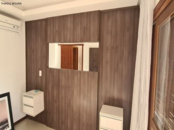 Imagem Imóvel com 3 Quartos à Venda, 240 m² em Verdes Campos - Porto Alegre Imagem Imóvel com 3 Quartos à Venda, 240 m² em Verdes Campos - Porto Alegre
