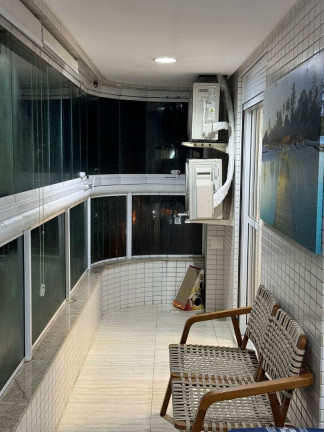 Imagem Apartamento com 3 Quartos à Venda, 170 m² em Vilamar - Praia Grande Imagem Apartamento com 3 Quartos à Venda, 170 m² em Vilamar - Praia Grande
