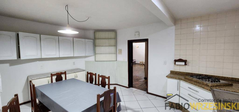 Imagem Sobrado com 4 Quartos para Alugar, 200 m² em Anita Garibaldi - Joinville Imagem Sobrado com 4 Quartos para Alugar, 200 m² em Anita Garibaldi - Joinville