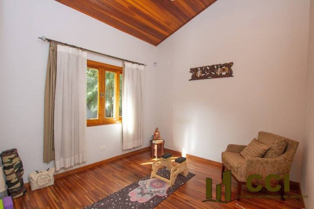 Imagem Casa com 3 Quartos à Venda, 239 m² em Chácara Santa Lúcia - Carapicuíba