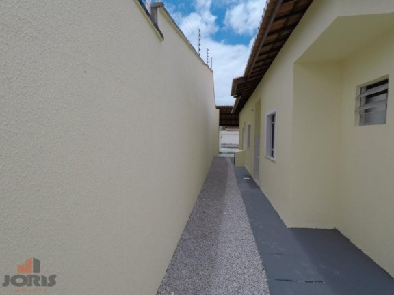 Imagem Casa com 2 Quartos à Venda, 70 m² em Centro - Horizonte