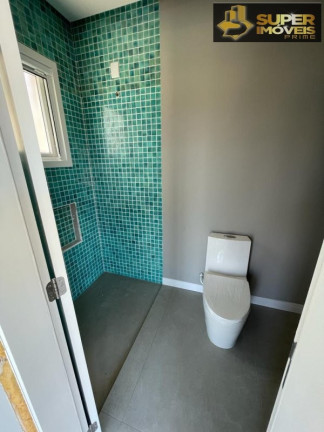 Imagem Casa com 3 Quartos à Venda, 420 m² em Laranjal - Pelotas