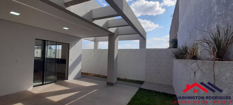 Imagem Casa com 3 Quartos à Venda, 250 m² em Villa Suíça Brasília - Cidade Ocidental Imagem Casa com 3 Quartos à Venda, 250 m² em Villa Suíça Brasília - Cidade Ocidental
