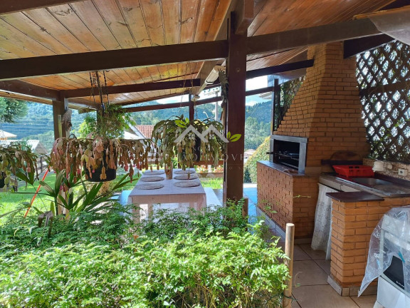 Imagem Casa com 4 Quartos à Venda, 300 m² em Jardim Márcia - Campos Do Jordão Imagem Casa com 4 Quartos à Venda, 300 m² em Jardim Márcia - Campos Do Jordão