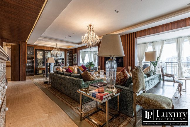 Imagem Apartamento com 2 Quartos à Venda, 400 m² em Moema - São Paulo Imagem Apartamento com 2 Quartos à Venda, 400 m² em Moema - São Paulo
