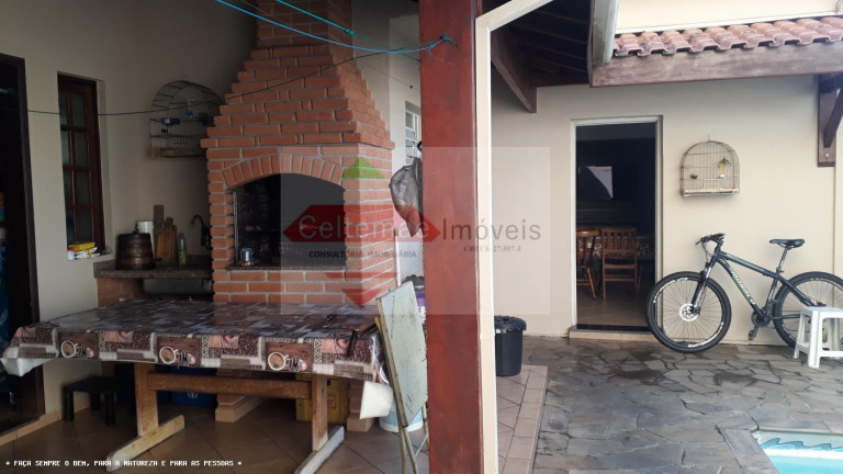 Imagem Casa com 3 Quartos à Venda, 280 m² em Jardim Eulalia - Taubaté Imagem Casa com 3 Quartos à Venda, 280 m² em Jardim Eulalia - Taubaté