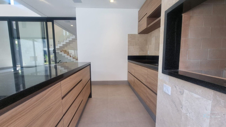Imagem Sobrado com 4 Quartos à Venda, 450 m² em Residencial Alphaville - Campo Grande Imagem Sobrado com 4 Quartos à Venda, 450 m² em Residencial Alphaville - Campo Grande