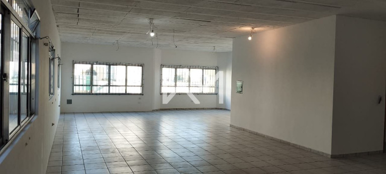 Imóvel Comercial para Alugar, 455 m² em Vila Barros - Guarulhos