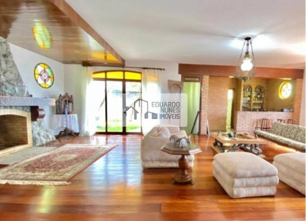 Imagem Casa com 5 Quartos à Venda, em Mangabeiras - Belo Horizonte Imagem Casa com 5 Quartos à Venda, em Mangabeiras - Belo Horizonte
