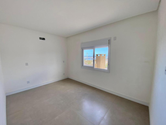 Imagem Casa com 4 Quartos à Venda, 199 m² em Araçá - Capao Da Canoa Imagem Casa com 4 Quartos à Venda, 199 m² em Araçá - Capao Da Canoa