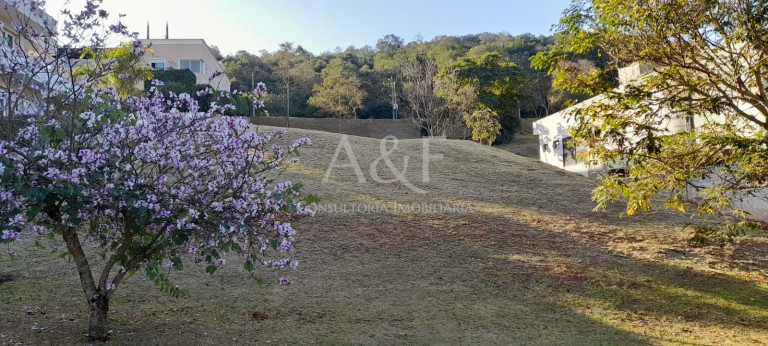 Imagem Terreno à Venda, 920 m² em Condomínio Porto Atibaia - Atibaia Imagem Terreno à Venda, 920 m² em Condomínio Porto Atibaia - Atibaia