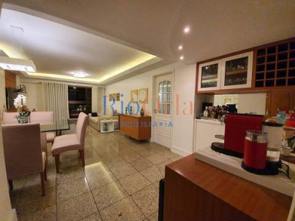 Imagem Apartamento com 4 Quartos à Venda, 150 m² em Barra Da Tijuca - Rio De Janeiro