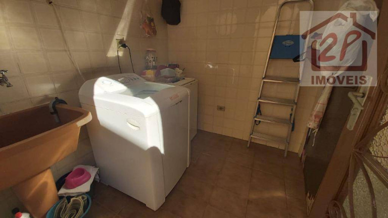 Imagem Casa com 4 Quartos à Venda, 200 m² em Bosque Dos Eucaliptos - São José Dos Campos Imagem Casa com 4 Quartos à Venda, 200 m² em Bosque Dos Eucaliptos - São José Dos Campos