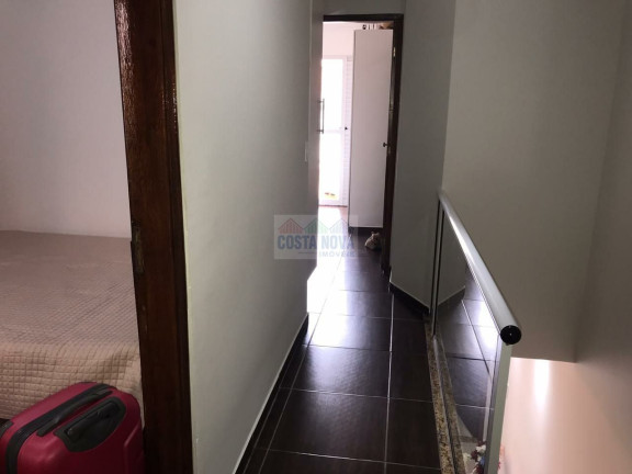 Imagem Casa com 3 Quartos à Venda, 152 m²