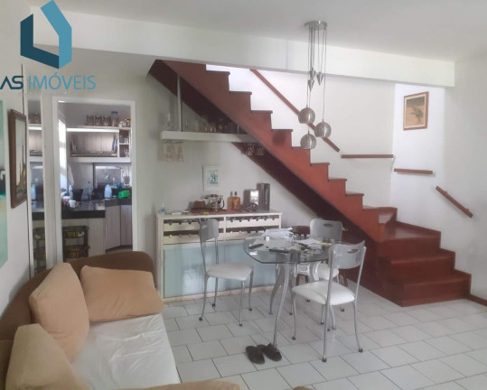 Imagem Casa de Condomínio com 2 Quartos à Venda, 96 m² em Foguete - Cabo Frio