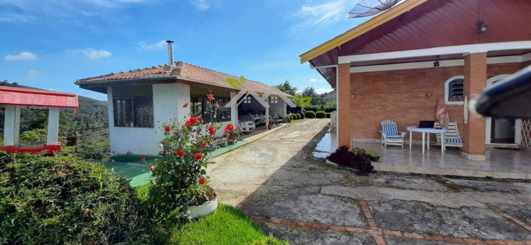 Imagem Casa com 4 Quartos à Venda, 310 m² em Passos Da Mantiqueira - Campos Do Jordão Imagem Casa com 4 Quartos à Venda, 310 m² em Passos Da Mantiqueira - Campos Do Jordão
