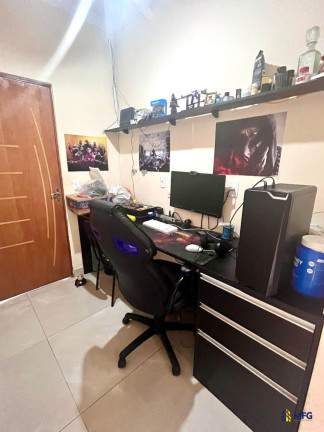 Imagem Sobrado com 2 Quartos à Venda,  em Wanel Ville 5 - Sorocaba