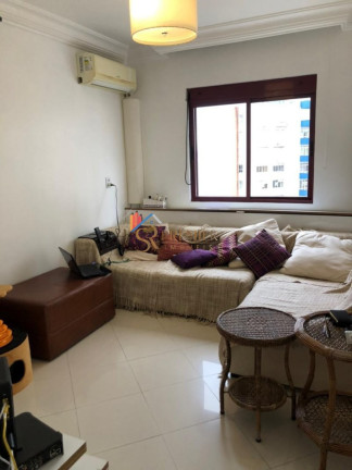 Imagem Apartamento com 4 Quartos à Venda, 190 m² em Centro - Florianópolis Imagem Apartamento com 4 Quartos à Venda, 190 m² em Centro - Florianópolis