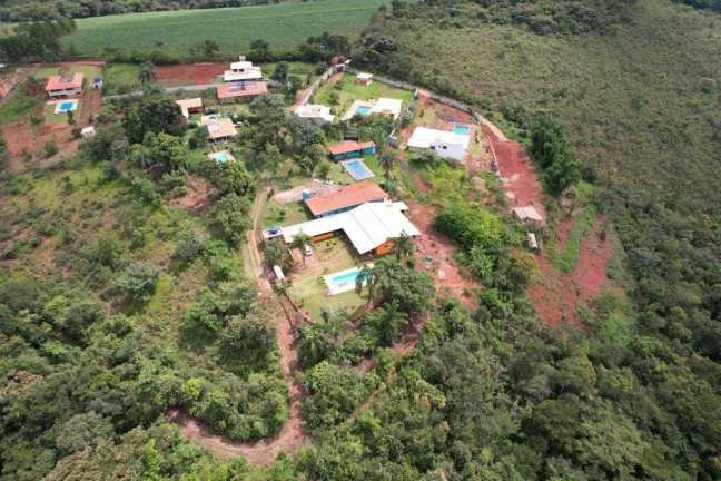 Imagem Chácara com 4 Quartos à Venda, 2.000 m² em Centro - Itatiaiuçu Imagem Chácara com 4 Quartos à Venda, 2.000 m² em Centro - Itatiaiuçu