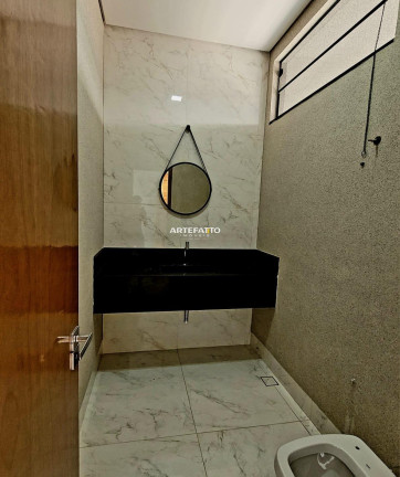 Imagem Casa com 2 Quartos à Venda, 126 m² Imagem Casa com 2 Quartos à Venda, 126 m²