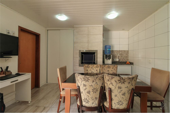 Imagem Casa com 2 Quartos à Venda, em Aberta Dos Morros - Porto Alegre Imagem Casa com 2 Quartos à Venda, em Aberta Dos Morros - Porto Alegre